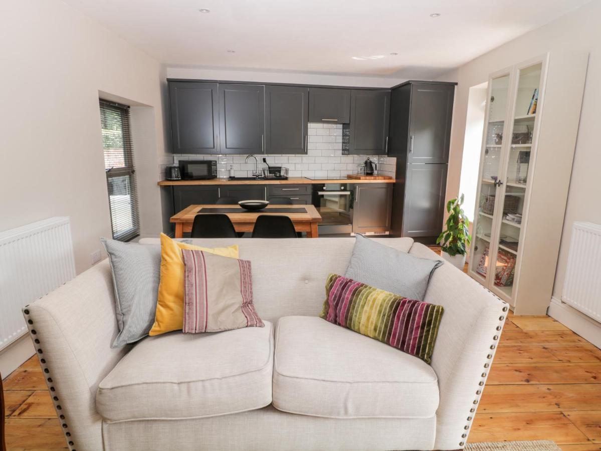 Holiday home Yew Tree