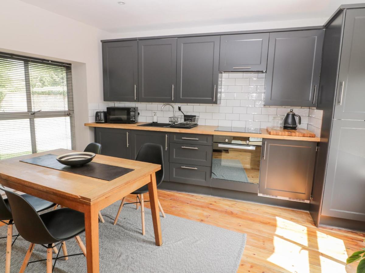 Holiday home Yew Tree